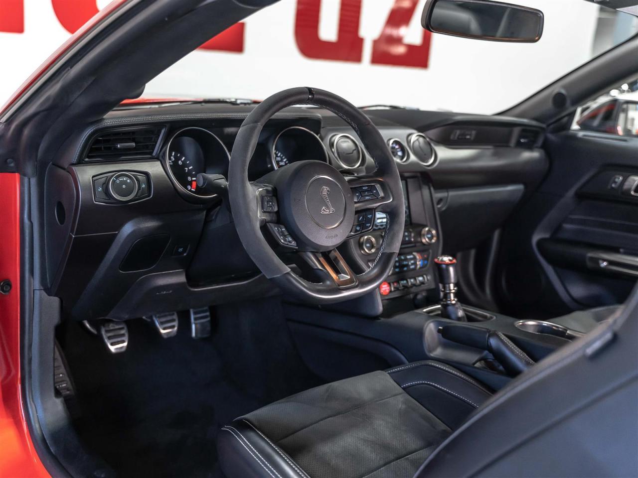 2016 Ford Mustang SHELBY GT350|NAVI|REAR CAM|PERF EXHAUST|LOADED Photo