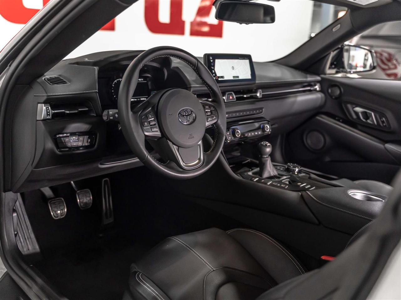 2024 Toyota Supra GR|6-SPEED MANUAL|JBL SOUND|CARBON|BLINDSPOT|LOADED Photo4