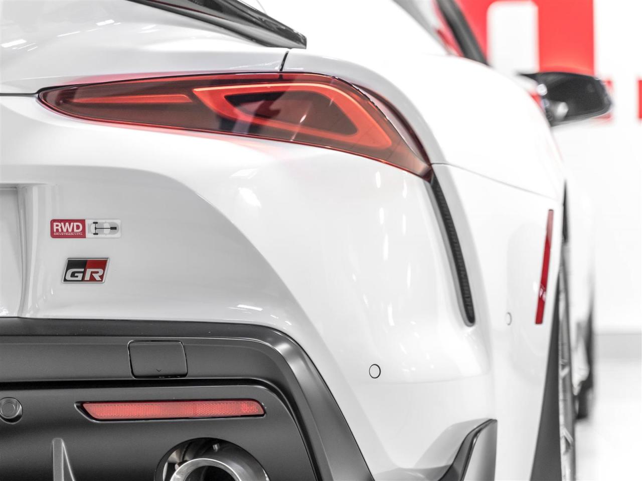 2024 Toyota Supra GR|6-SPEED MANUAL|JBL SOUND|CARBON|BLINDSPOT|LOADED Photo