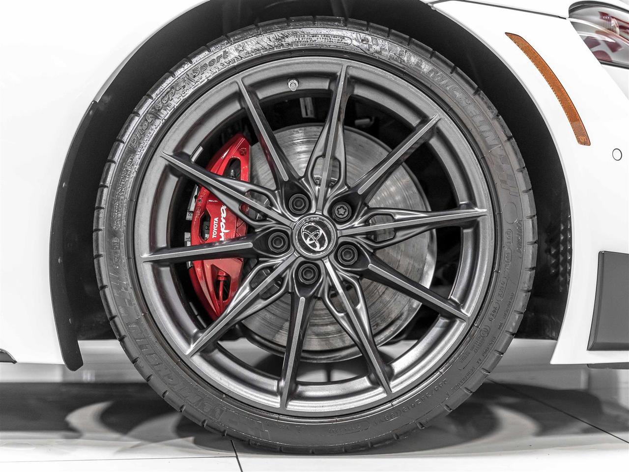 2024 Toyota Supra GR|6-SPEED MANUAL|JBL SOUND|CARBON|BLINDSPOT|LOADED Photo