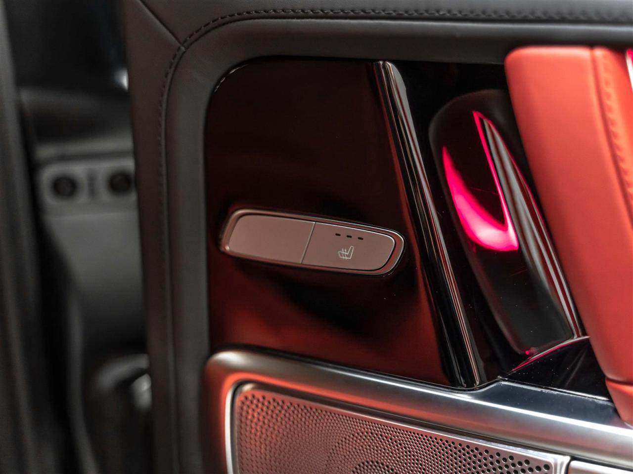 2022 Mercedes-Benz G63 AMG AMG G 63|NIGHT PKG|CARBON PKG|EXCLUSIVE|BRUSH BAR|LOADED Photo