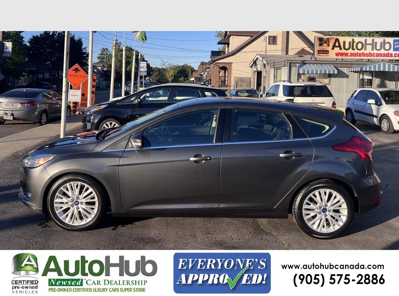 2018 Ford Focus TITANIUM-LEATHER/SUNROOF/HEATED SEATS/BACKUP CAMARA Photo