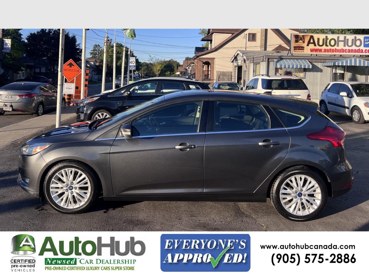 2018 Ford Focus TITANIUM-LEATHER/SUNROOF/HEATED SEATS/BACKUP CAMARA Photo3