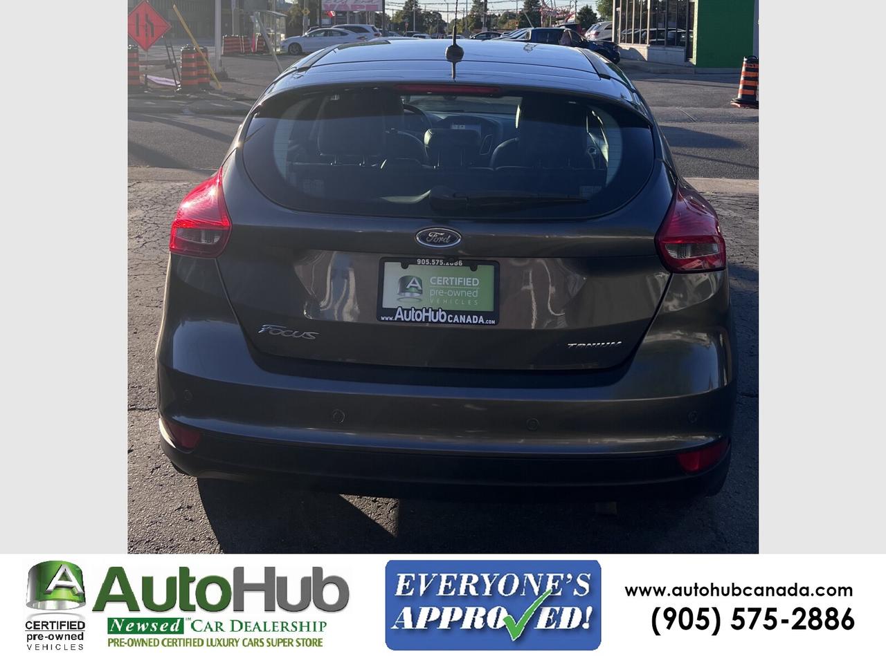 2018 Ford Focus TITANIUM-LEATHER/SUNROOF/HEATED SEATS/BACKUP CAMARA Photo