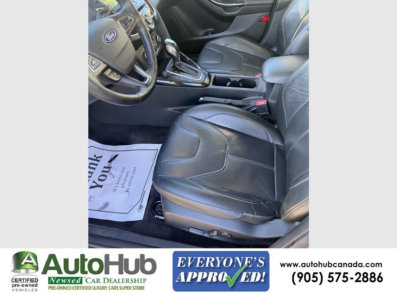 2018 Ford Focus TITANIUM-LEATHER/SUNROOF/HEATED SEATS/BACKUP CAMARA Photo