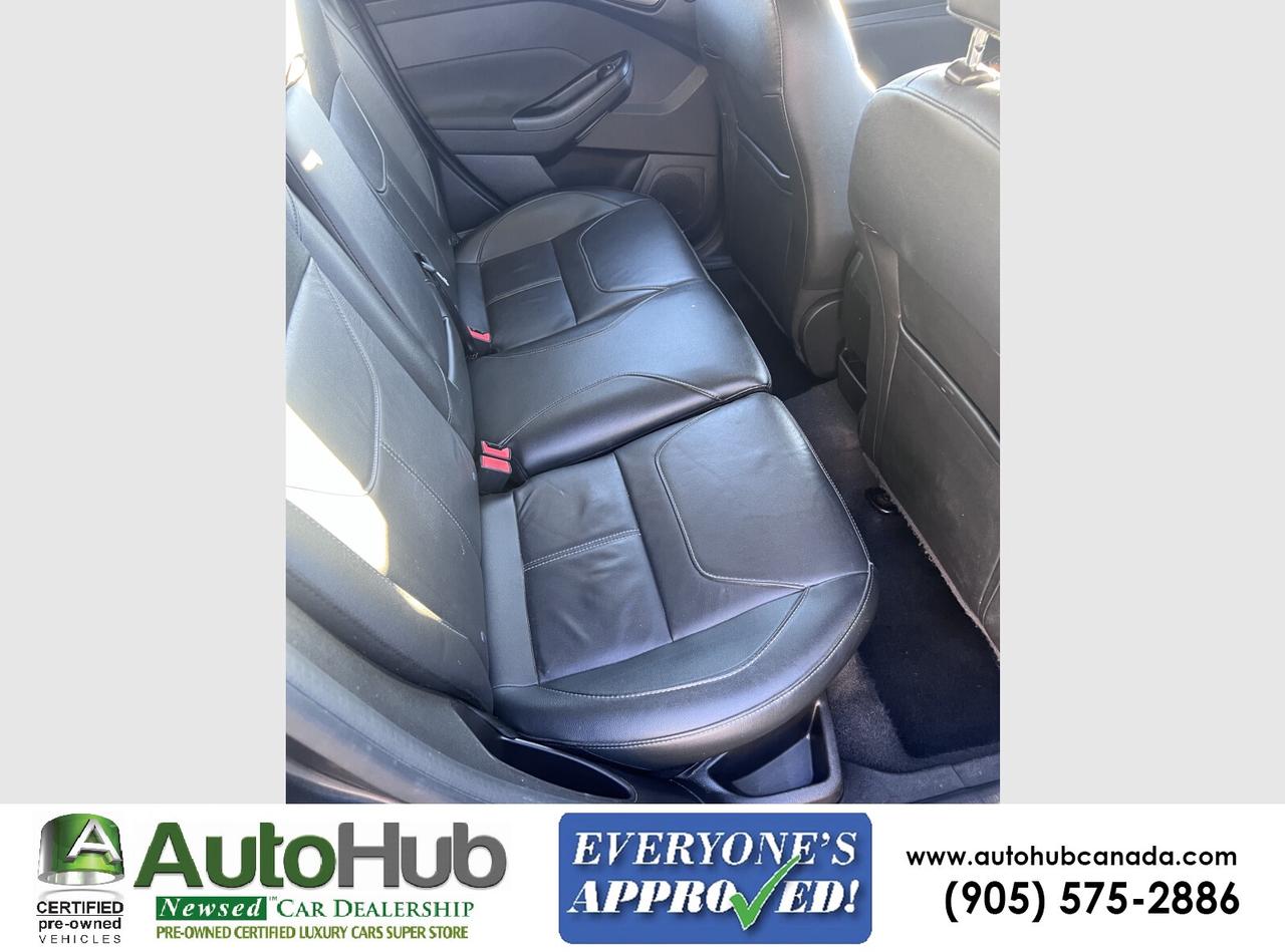 2018 Ford Focus TITANIUM-LEATHER/SUNROOF/HEATED SEATS/BACKUP CAMARA Photo