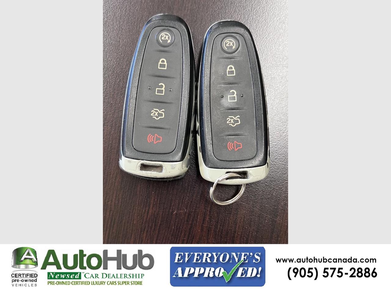 2018 Ford Focus TITANIUM-LEATHER/SUNROOF/HEATED SEATS/BACKUP CAMARA Photo