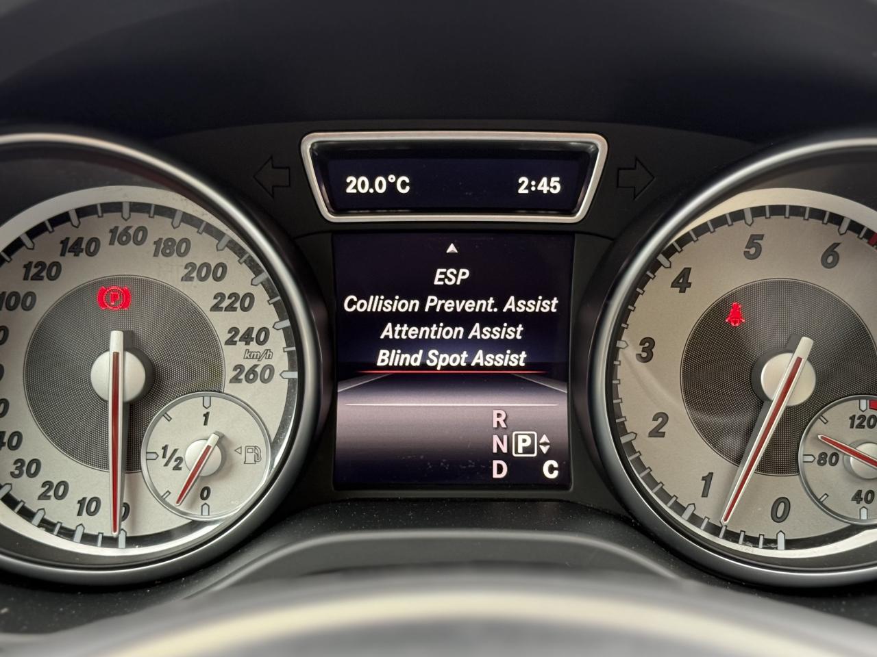 2016 Mercedes-Benz GLA 250 //AMG SPORT | PANO | LOADED Photo