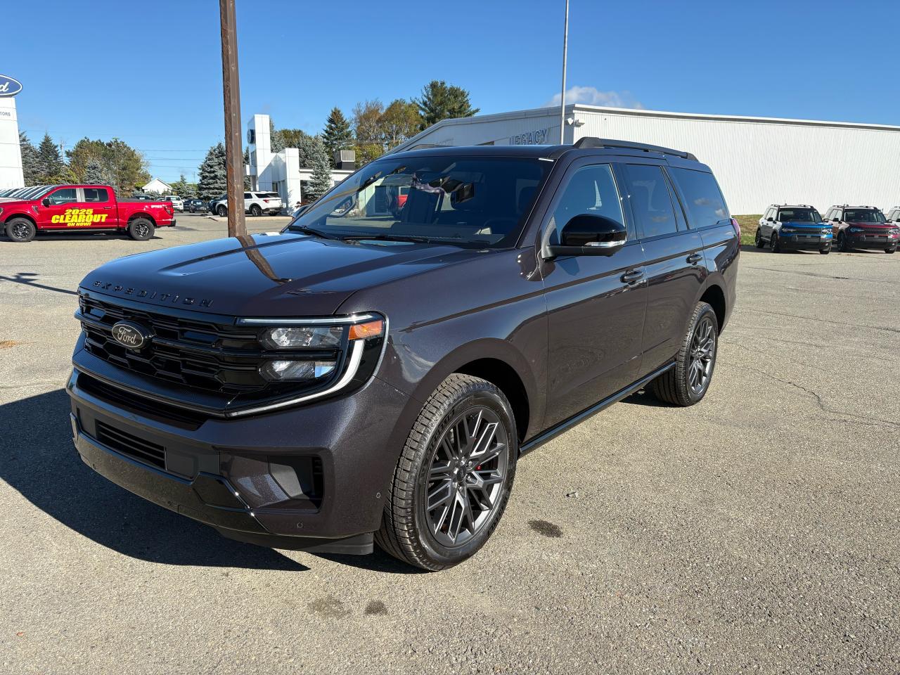 2025 Ford Expedition Platinum® Photo0