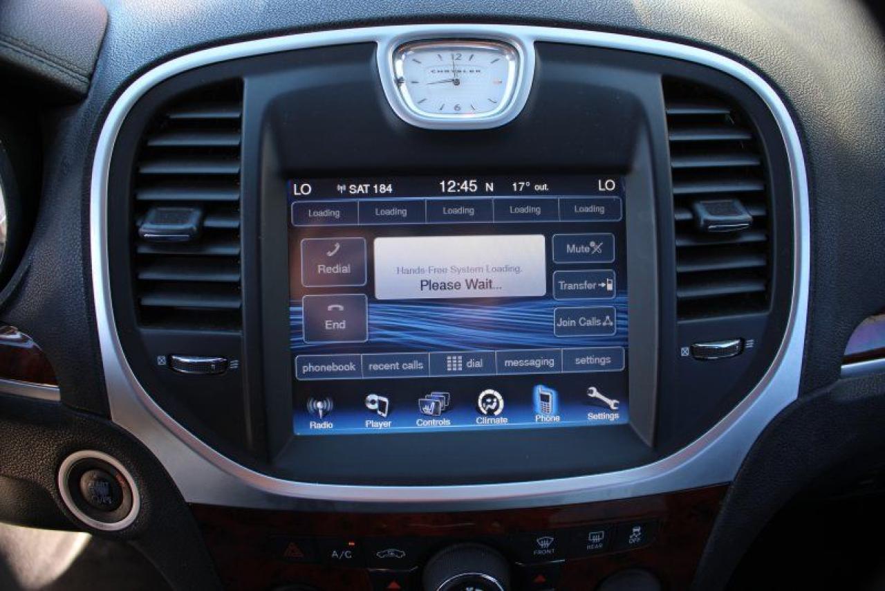 2012 Chrysler 300 Limited*RWD*Heated Leather*Moon Roof*BT*Rear Cam - Photo #24