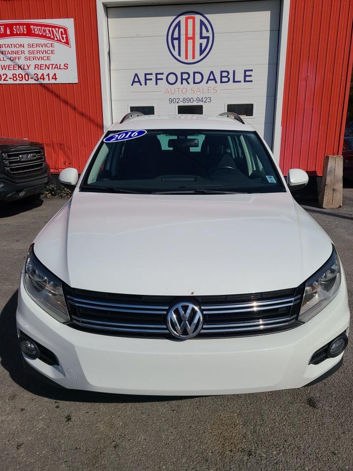 2016 Volkswagen Tiguan Special Edition - Photo #3