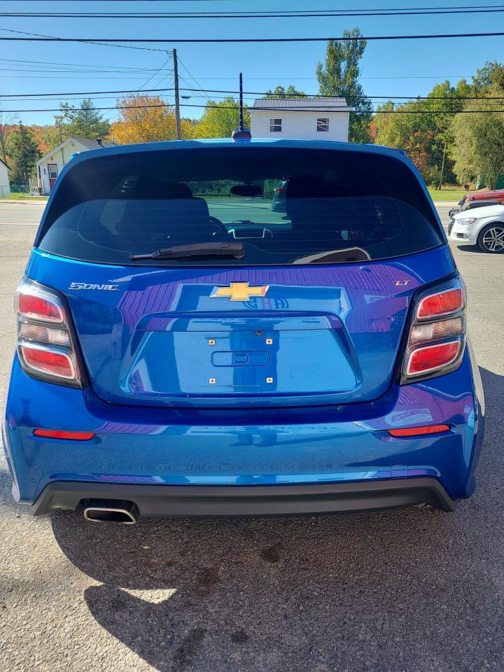 2017 Chevrolet Sonic LT - Photo #4