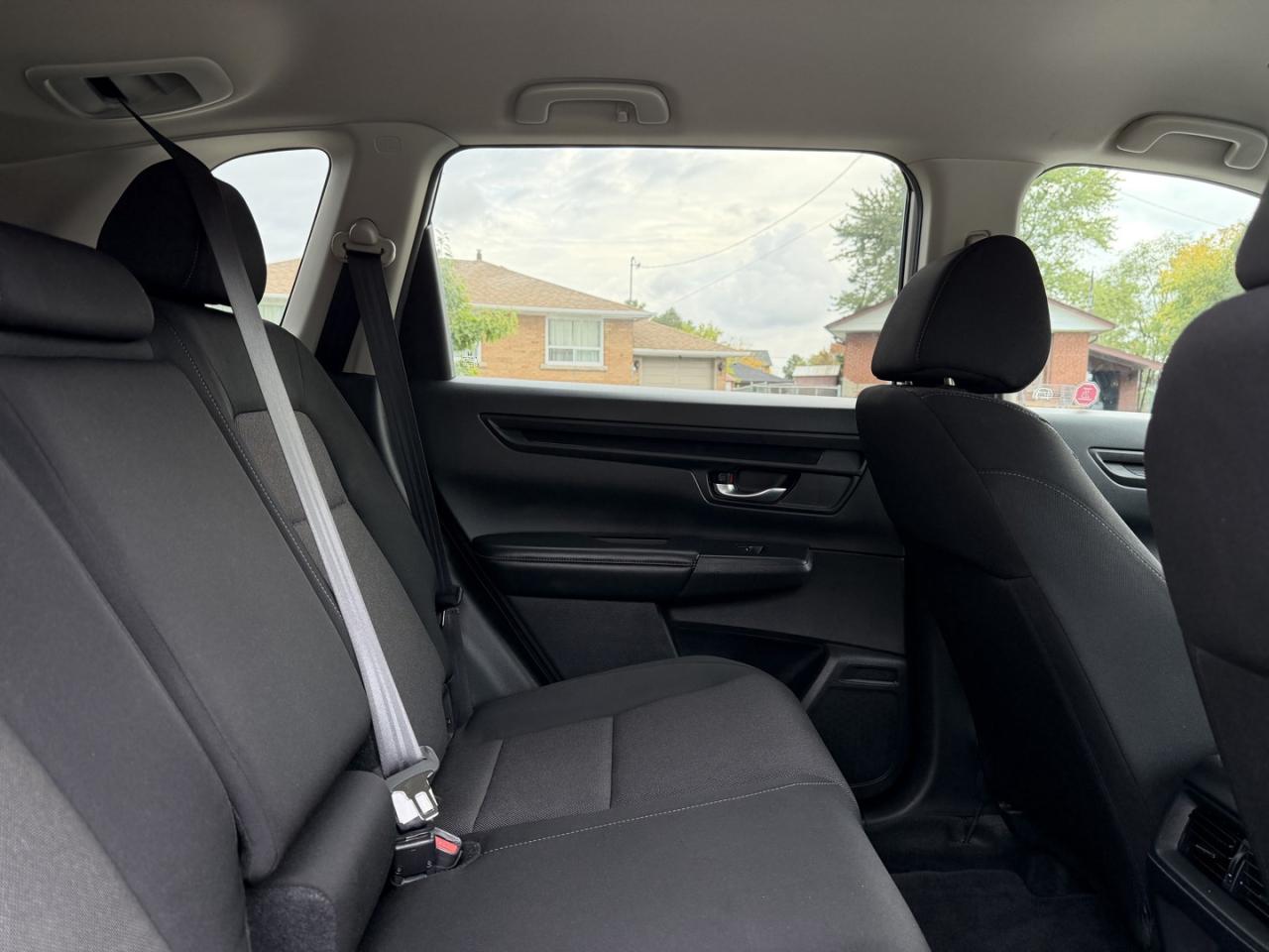2023 Honda CR-V LX AWD - Photo #10