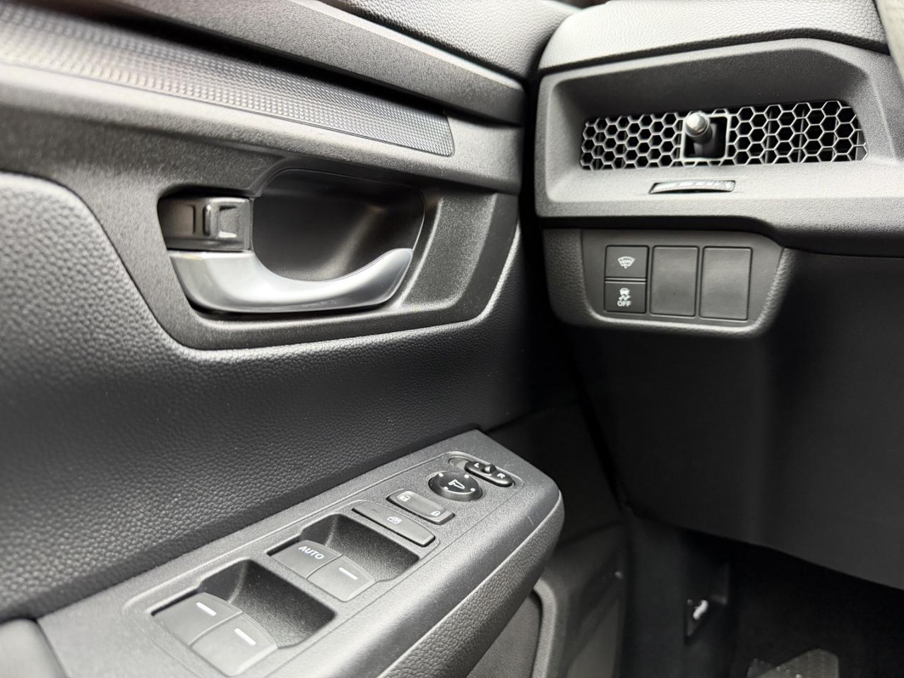 2023 Honda CR-V LX AWD - Photo #21