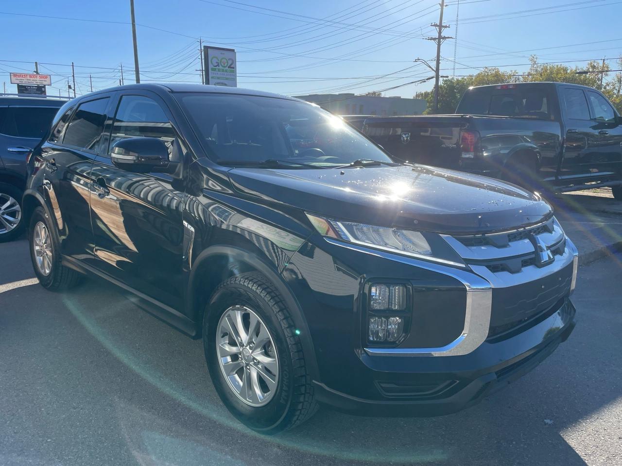 2020 Mitsubishi RVR ES Photo2