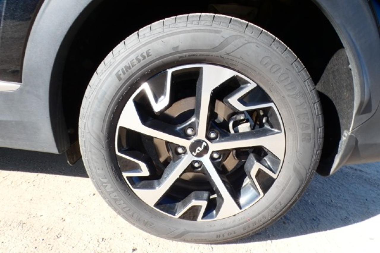 2024 Kia Sportage EX 4x w/Htd Leather, pano S/R, NAV, BUC - Photo #20