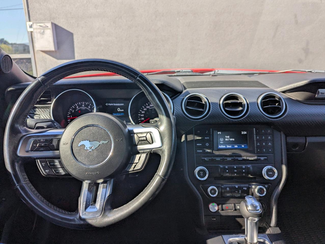 2018 Ford Mustang EcoBoost Fastback RTX Photo4