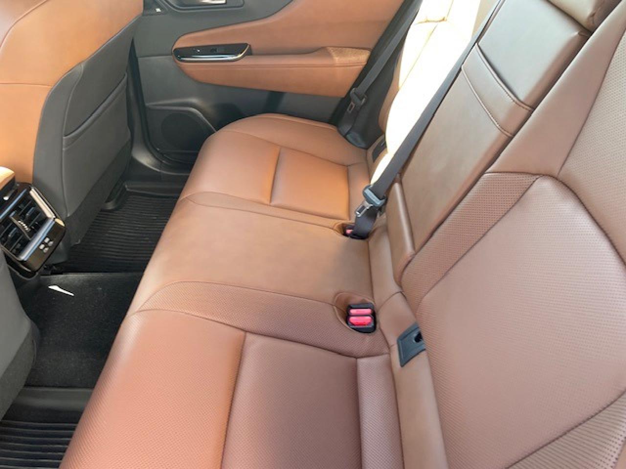 2025 Toyota Crown Signia limited tech package Photo