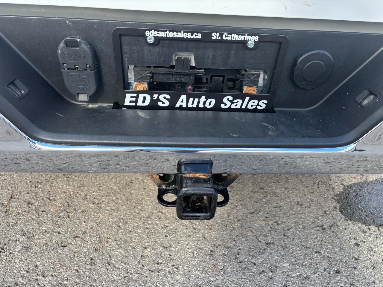 2021 GMC Sierra 1500 SLE, Crew Cab 4X4, 6 1/2 foot box, Loaded. - Photo #10