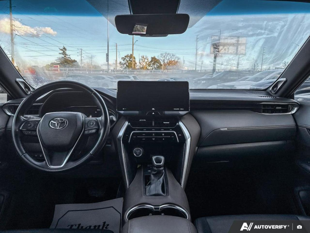 2021 Toyota Venza XLE / NO ACCIDENTS / HYBRID / AWD / NAV / LEATHER - Photo #12