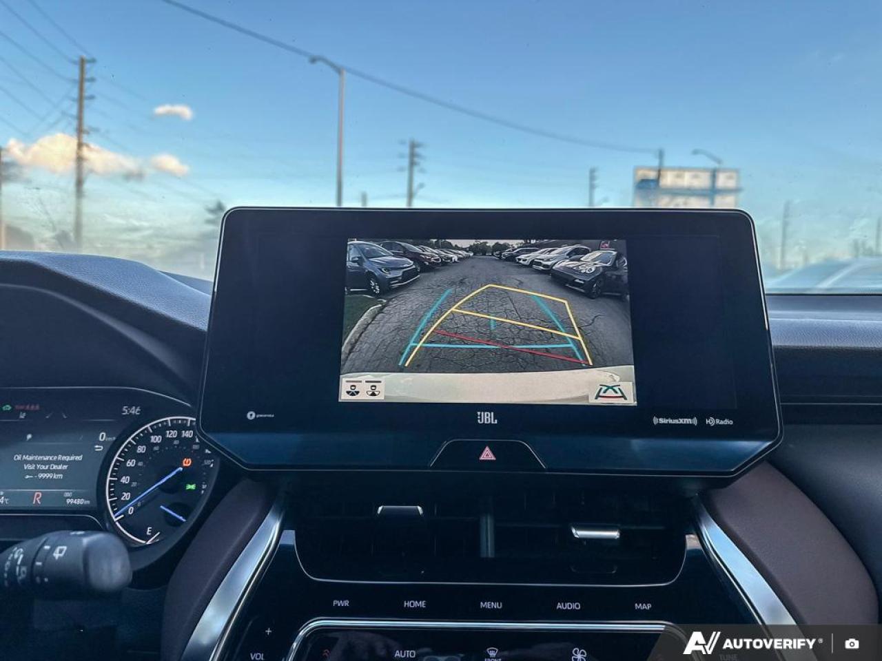 2021 Toyota Venza XLE / NO ACCIDENTS / HYBRID / AWD / NAV / LEATHER Photo