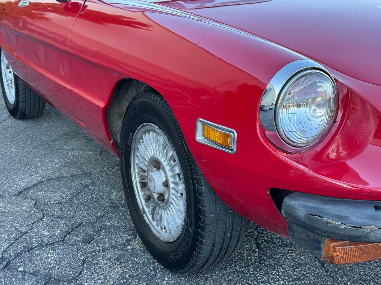 1976 Alfa Romeo Spider Veloce **CERTIFIED** - Photo #17