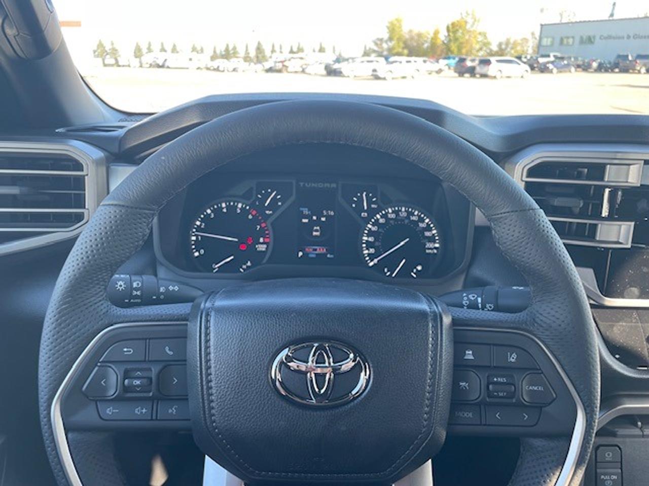 2026 Toyota Tundra SR5 CREWMAX Photo