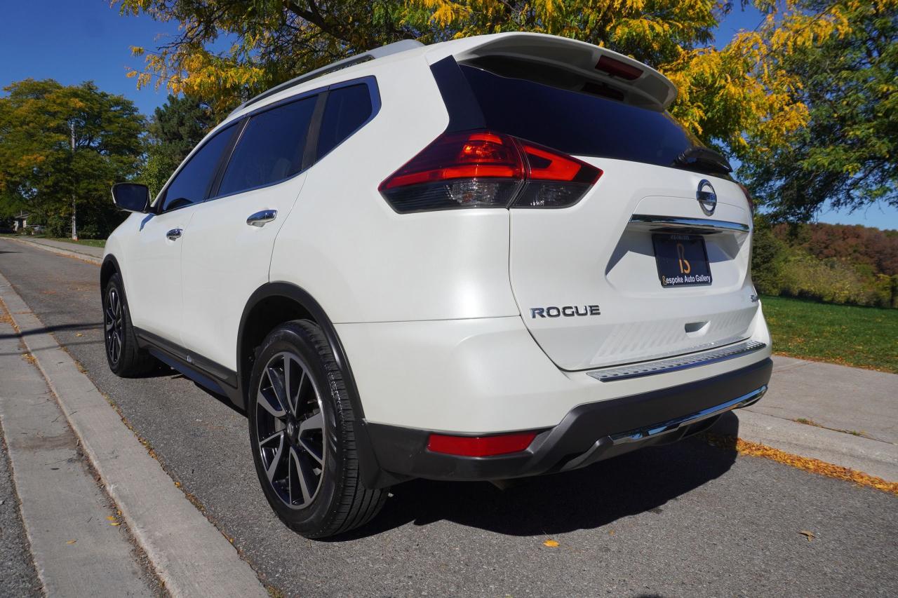 2017 Nissan Rogue PLATINUM / NO ACCIDENTS / STUNNING COMBO / LOADED Photo2