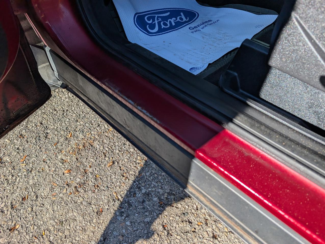 2015 Ford Escape SE FWD 4dr Photo4