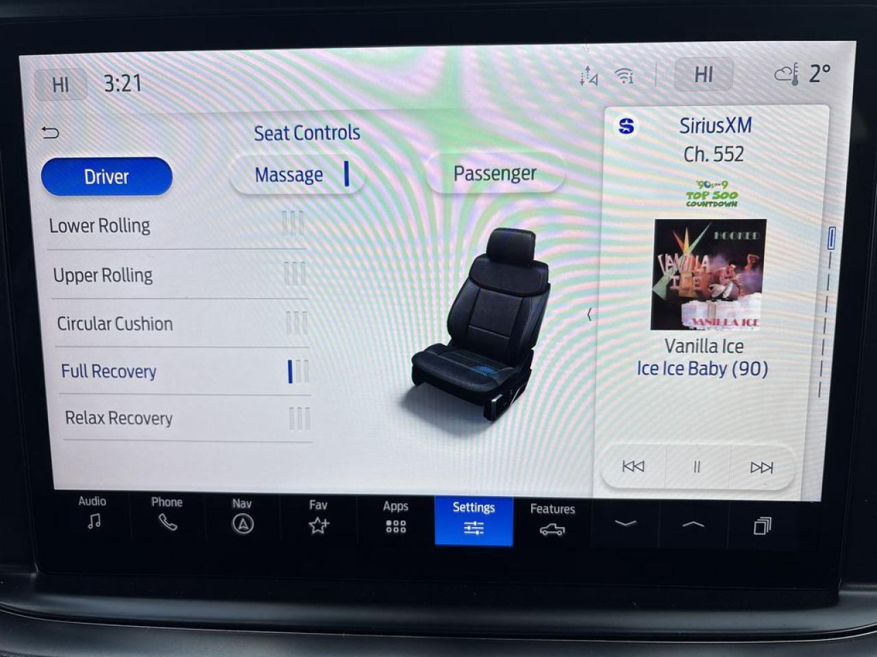 2026 Ford F-350 Super Duty SRW PLATINUM 6.8' Box 713A Photo5