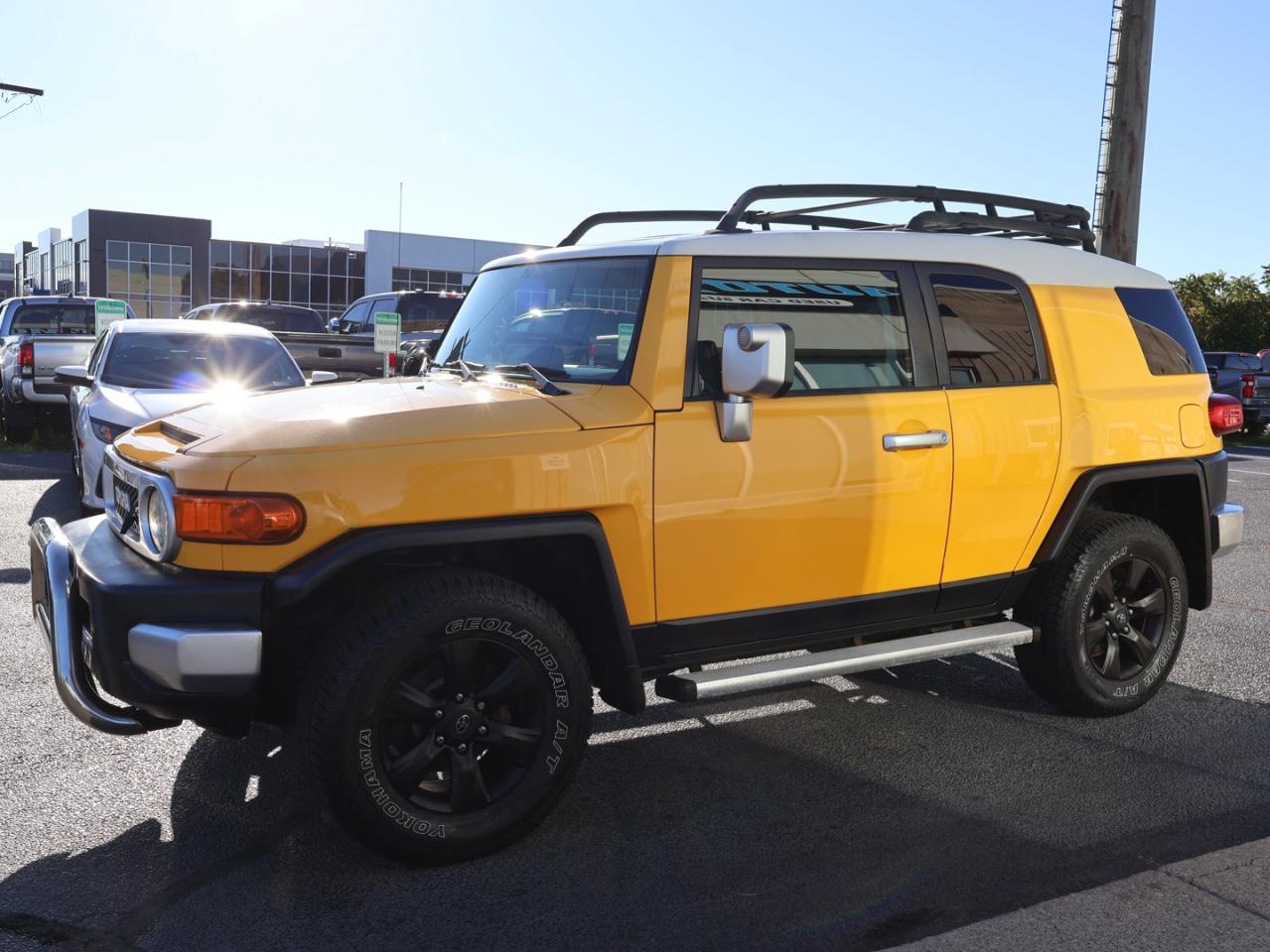2007 Toyota FJ Cruiser 4.0L V6 CERTIFIED *ACCIDENT FREE**LOW KMS* CRUISE ALLOYS - Photo #3