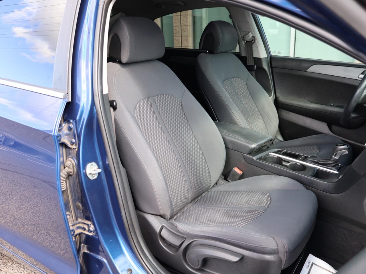 2017 Hyundai Sonata 2.4L SE CERTIFIED *ACCIDENT FREE* CAMERA BLUETOOTH HEATED SEATS SUNROOF CRUISE ALLOYS - Photo #21