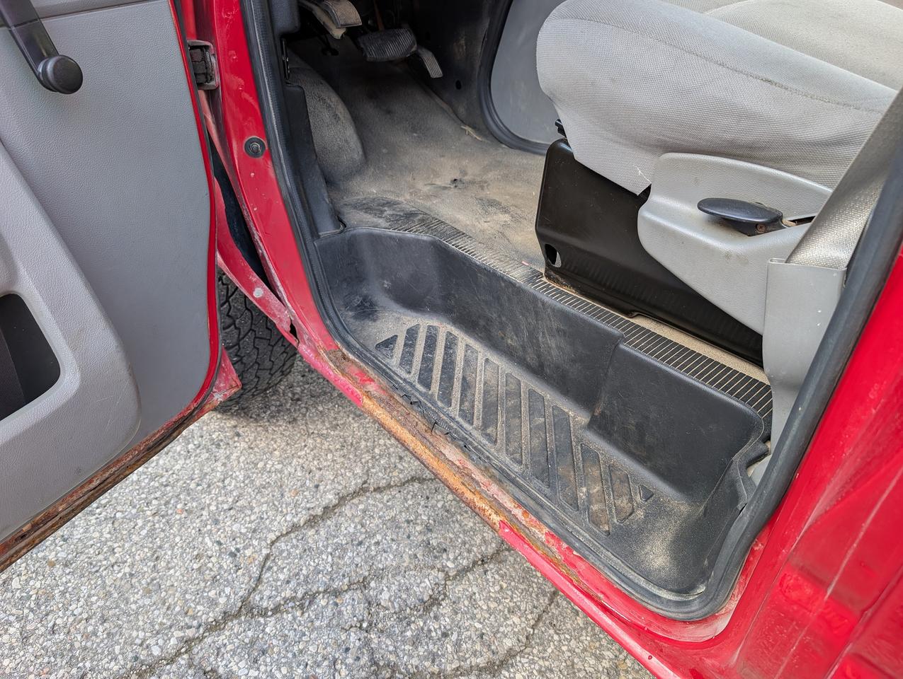 2014 Ford Econoline E-150 Commercial Photo