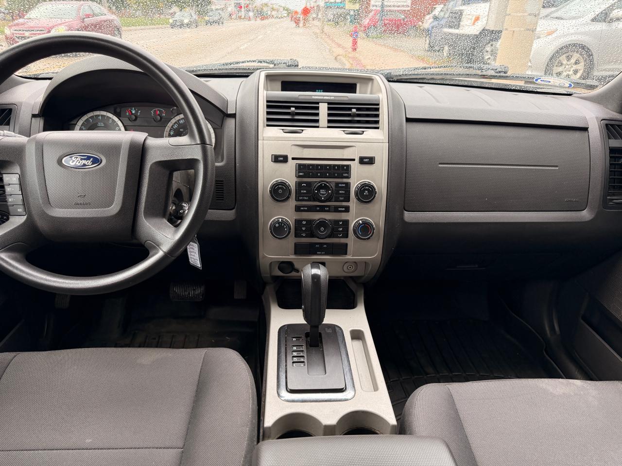 2010 Ford Escape 4WD 4DR V6 AUTO XLT - Photo #19