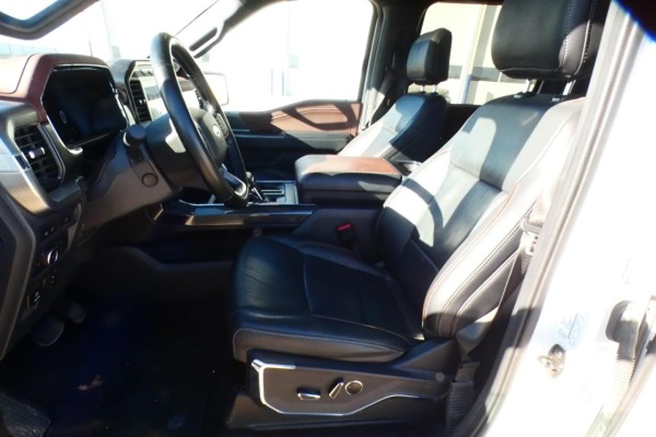 2022 Ford F-150 LARIAT SuperCrew w/H&C L, pano S/R, NAV, BUC, PRB - Photo #10