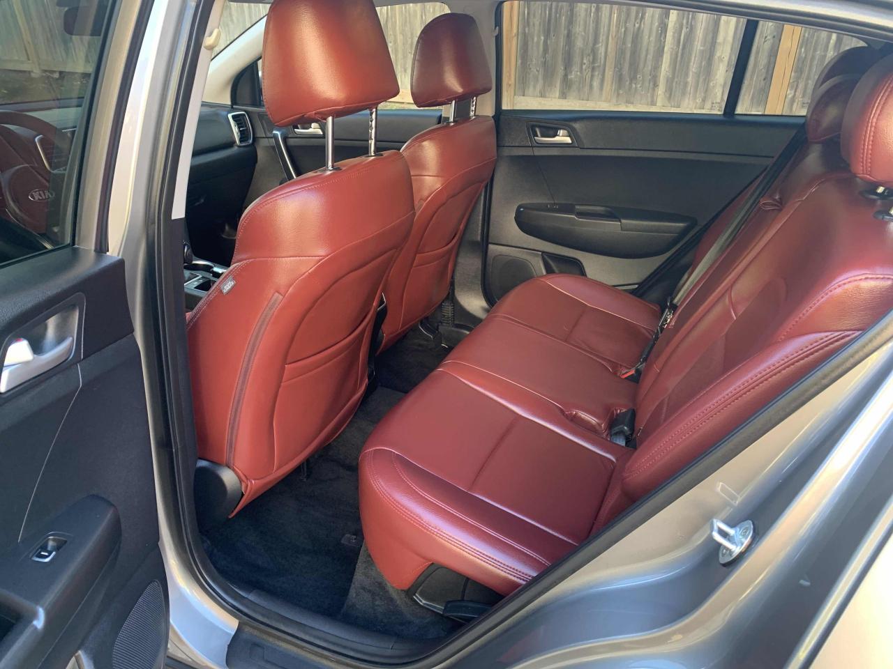 2017 Kia Sportage LX/SUPER LOW KM /RED INTERIOR / REAR CAM /MINT /AC - Photo #6