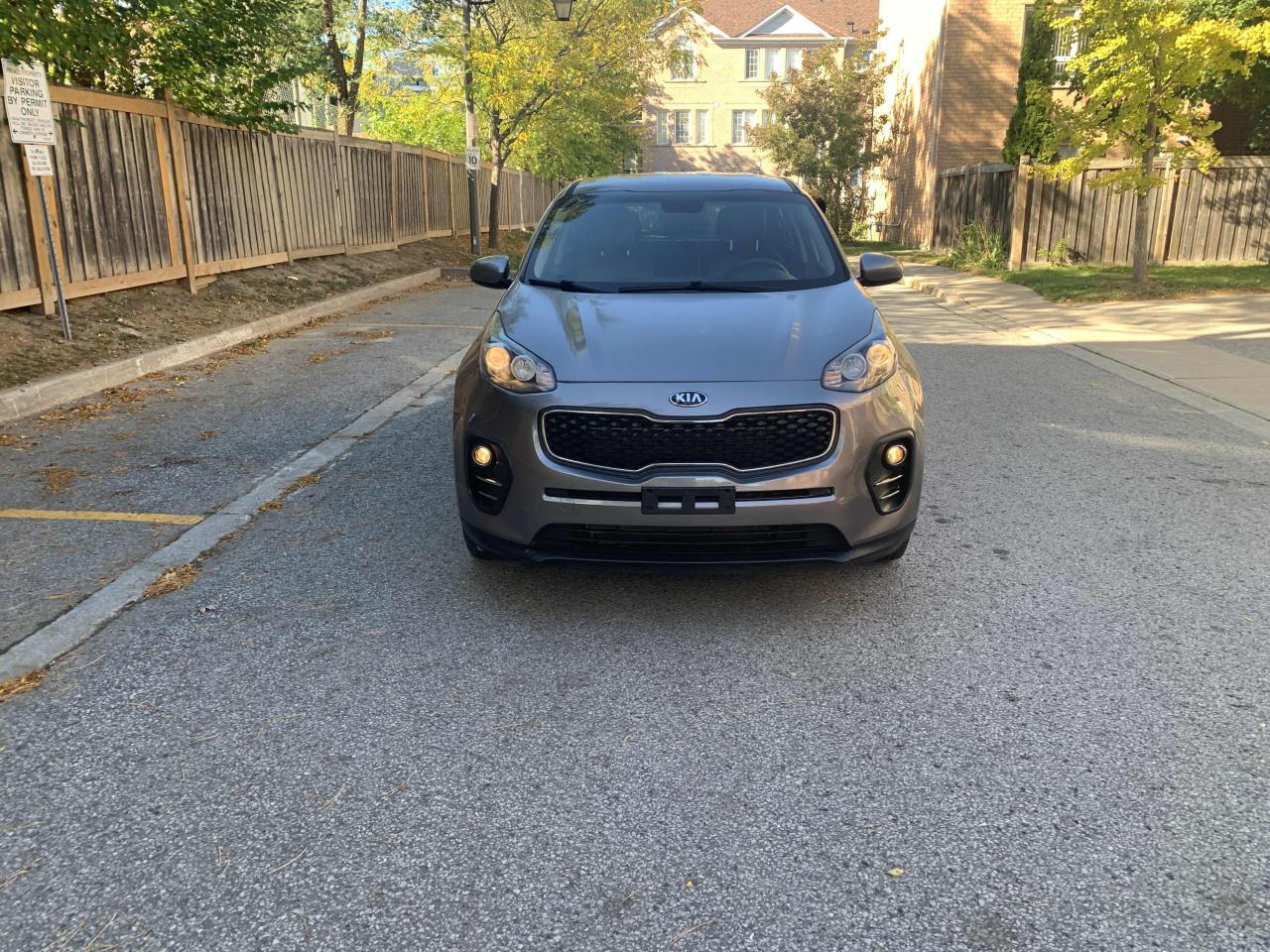 2017 Kia Sportage LX/SUPER LOW KM /RED INTERIOR / REAR CAM /MINT /AC - Photo #3
