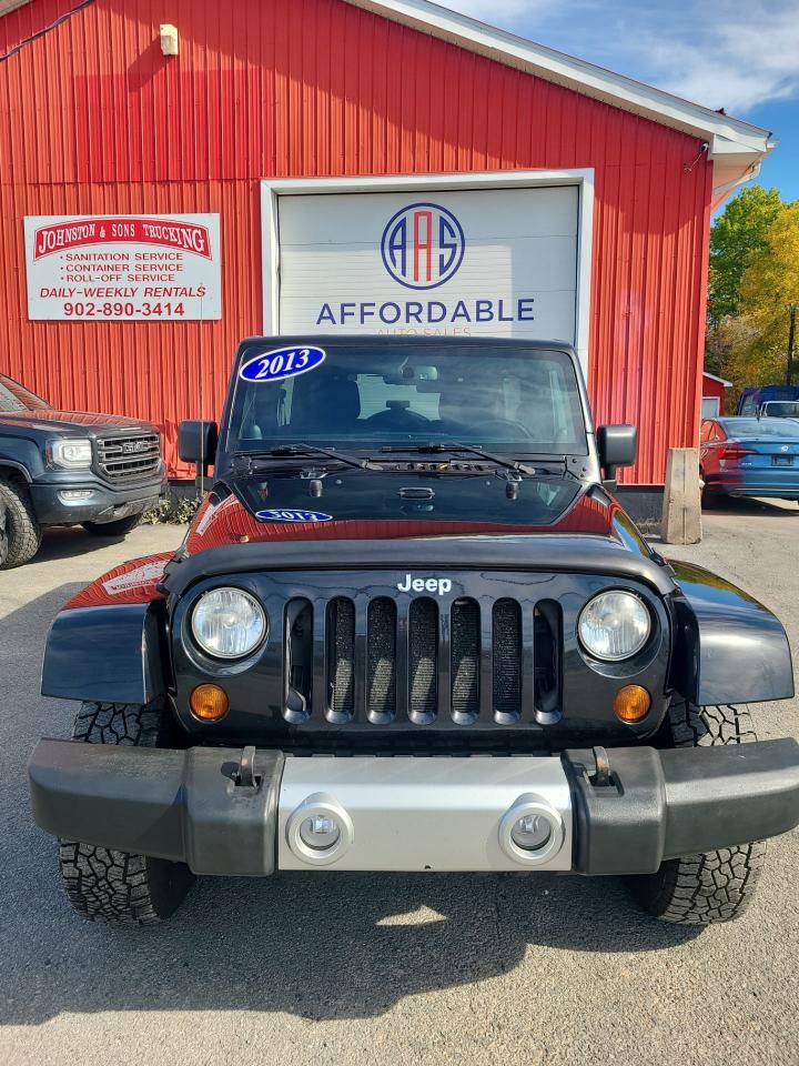 2013 Jeep Wrangler Sahara - Photo #3
