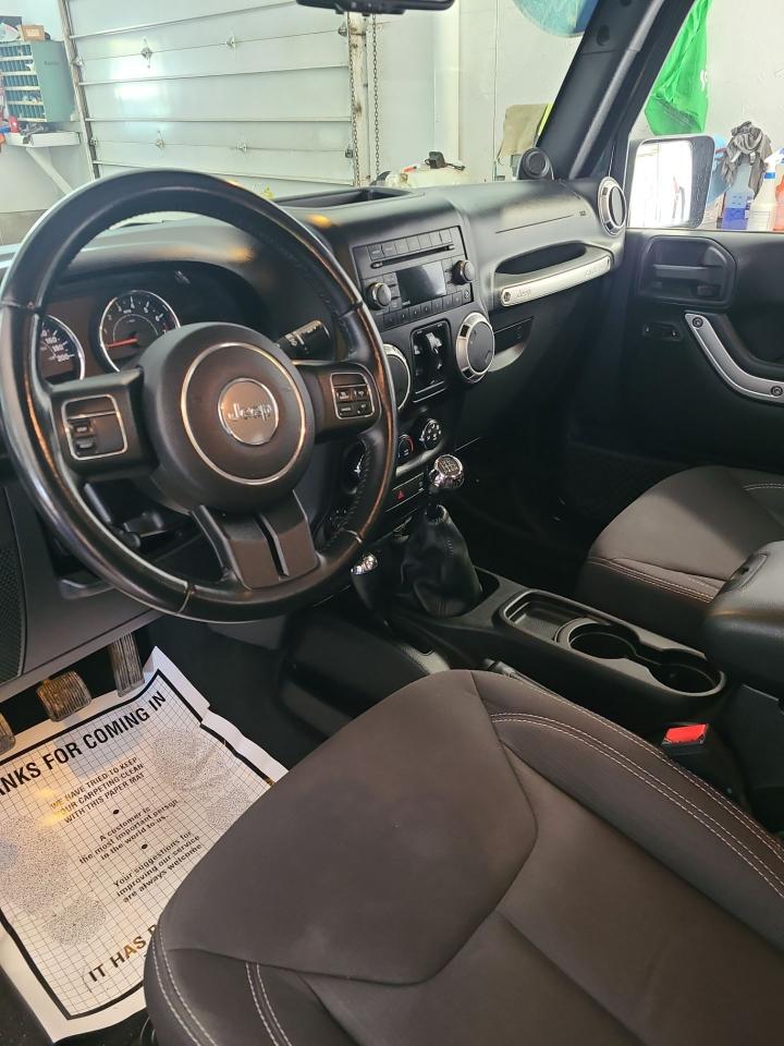 2013 Jeep Wrangler Sahara - Photo #5