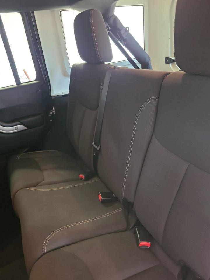 2013 Jeep Wrangler Sahara - Photo #6