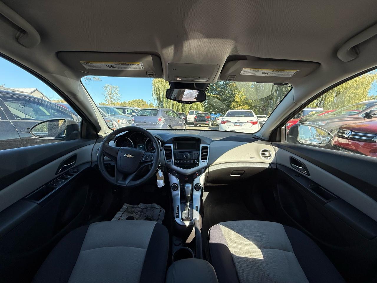 2015 Chevrolet Cruze 2LS - Photo #13