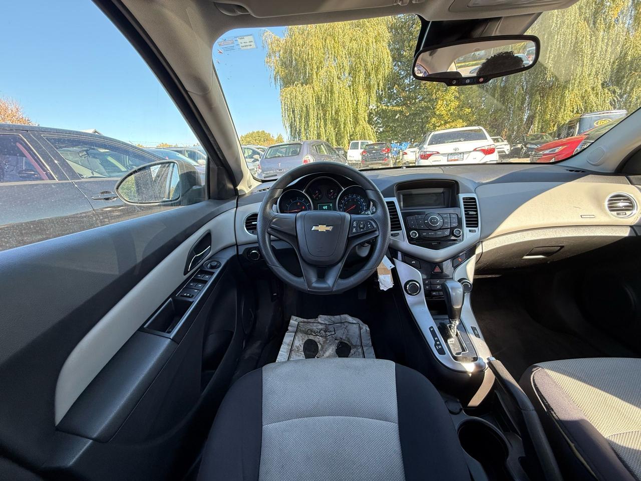 2015 Chevrolet Cruze 2LS - Photo #14