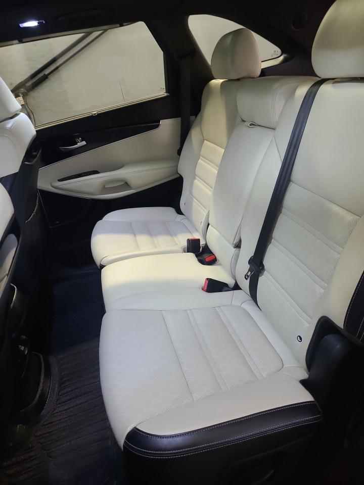 2017 Kia Sorento SX+ V6 - Photo #6
