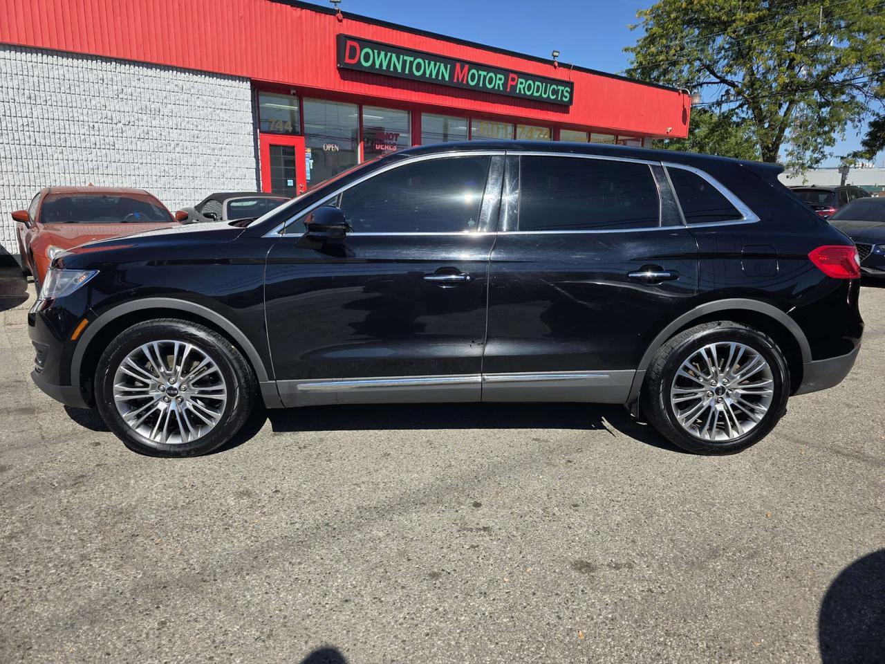 2016 Lincoln MKX RESERVE AWD Photo2