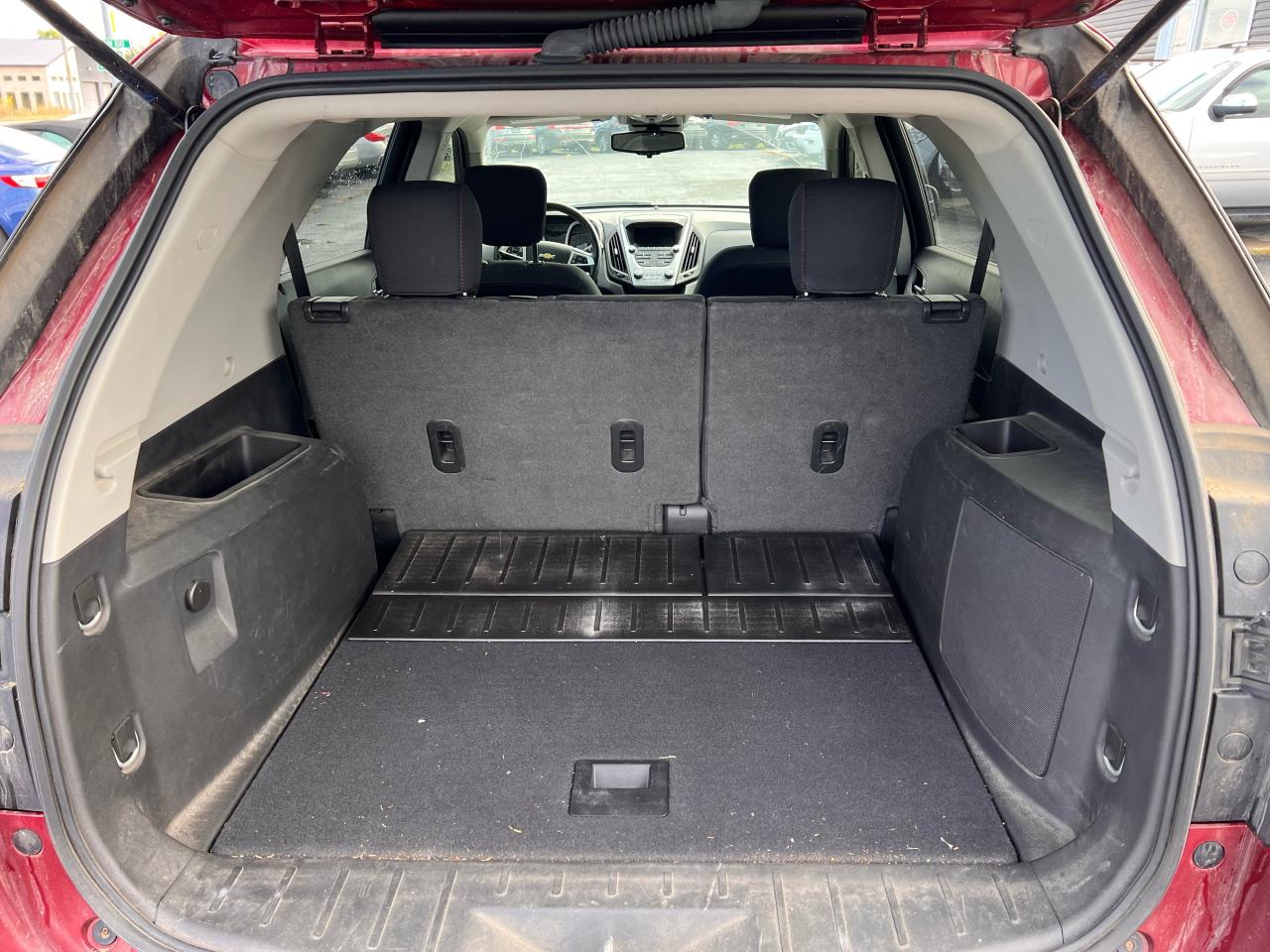 2012 Chevrolet Equinox 1LT Photo11