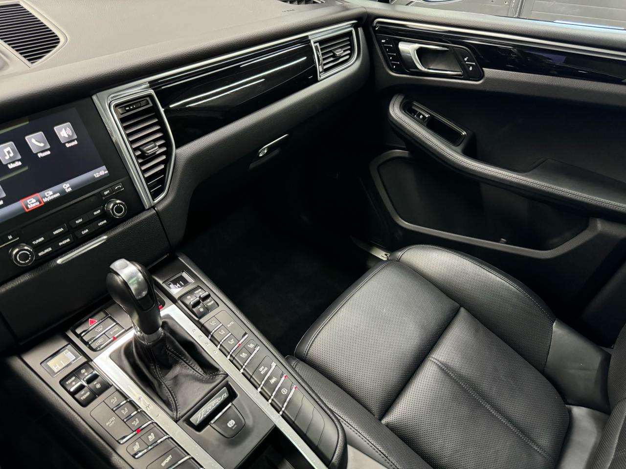 2017 Porsche Macan S|AWD|BACKUP|BSM|LKA|PANO|BOSE SOUND| - Photo #20