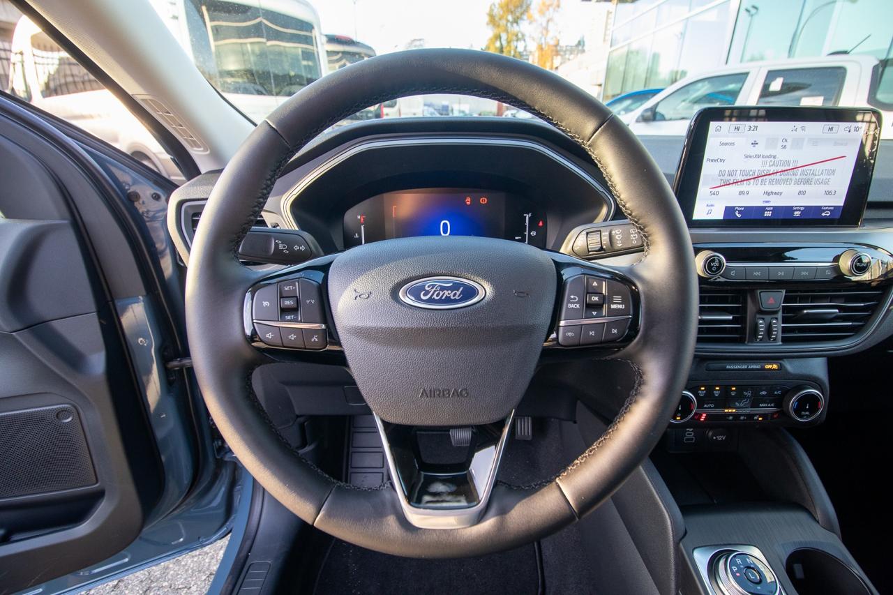 2026 Ford Escape Active AWD Photo5