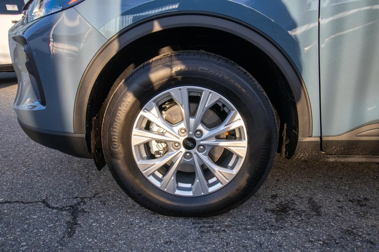 2026 Ford Escape Active AWD Photo5