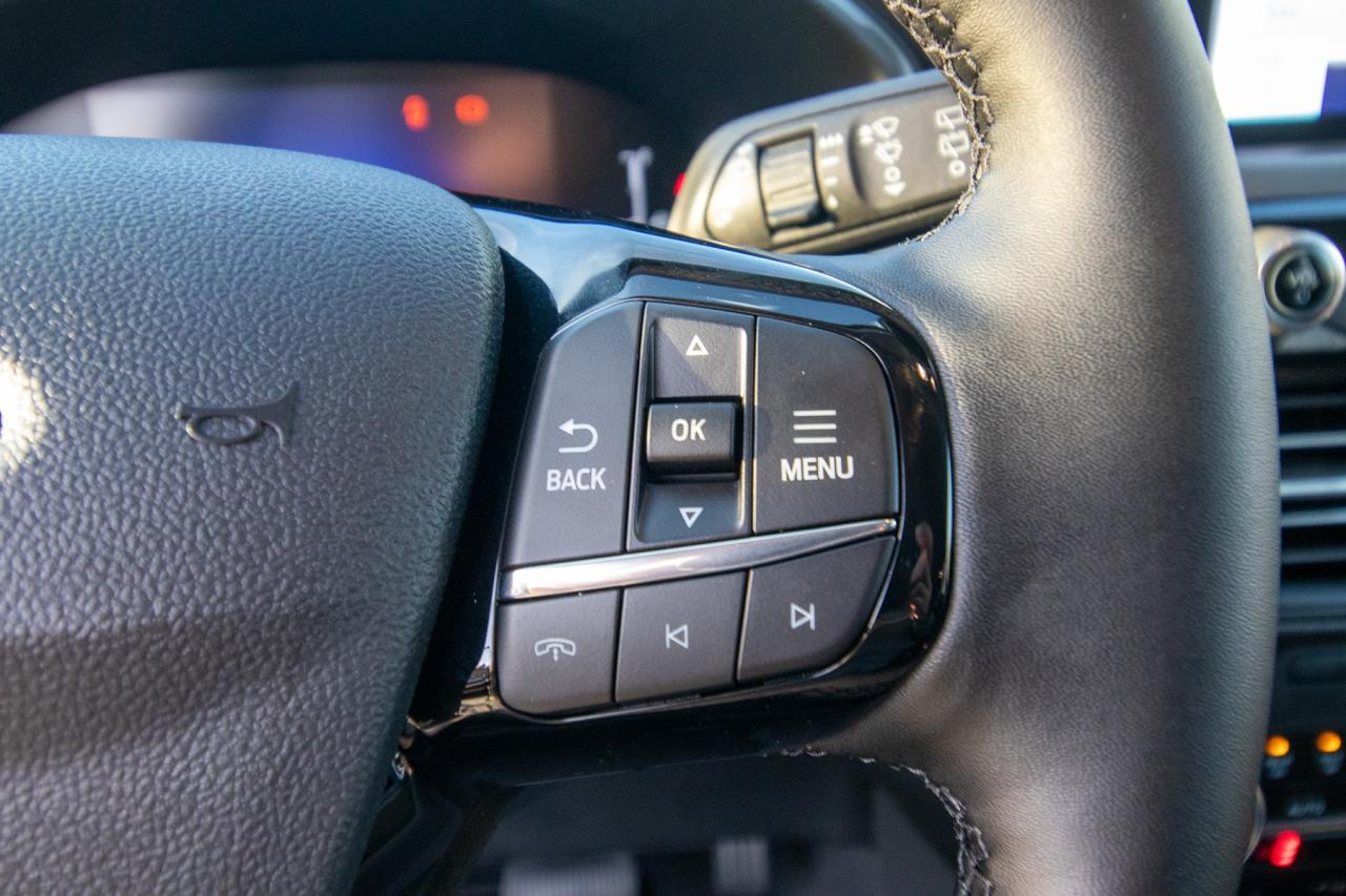 2026 Ford Escape Active AWD Photo5