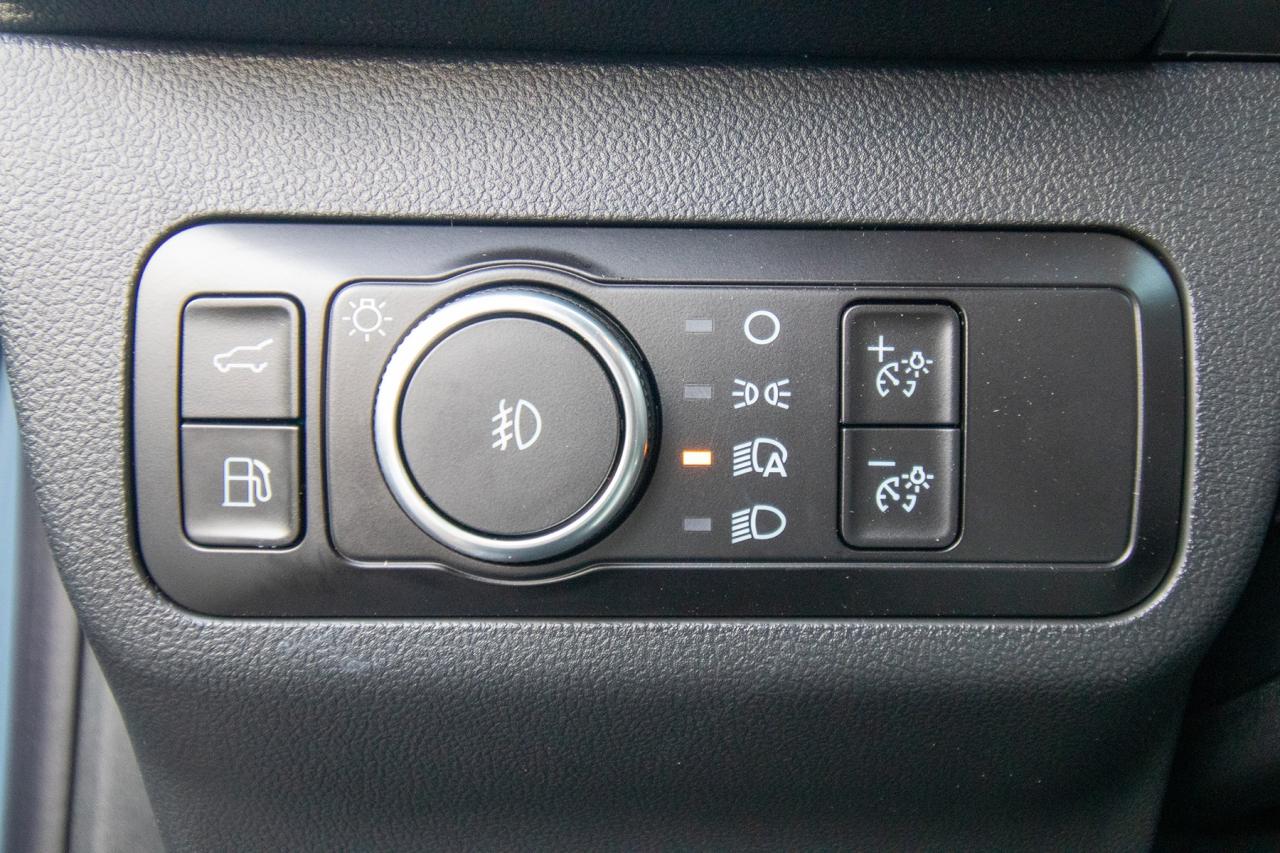 2026 Ford Escape PHEV FWD Hybrid Photo5